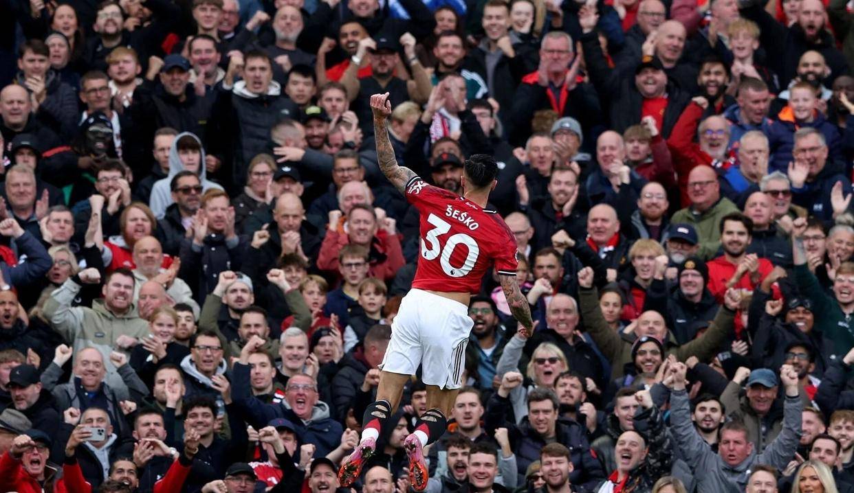 曼联国际比赛日回应争议;志在欧冠名次提升;管理层满意;心理建设被强调的简单介绍 曼联国际比赛日回应争议;志在欧冠名次提升;管理层满意;心理建设被强调的简单介绍